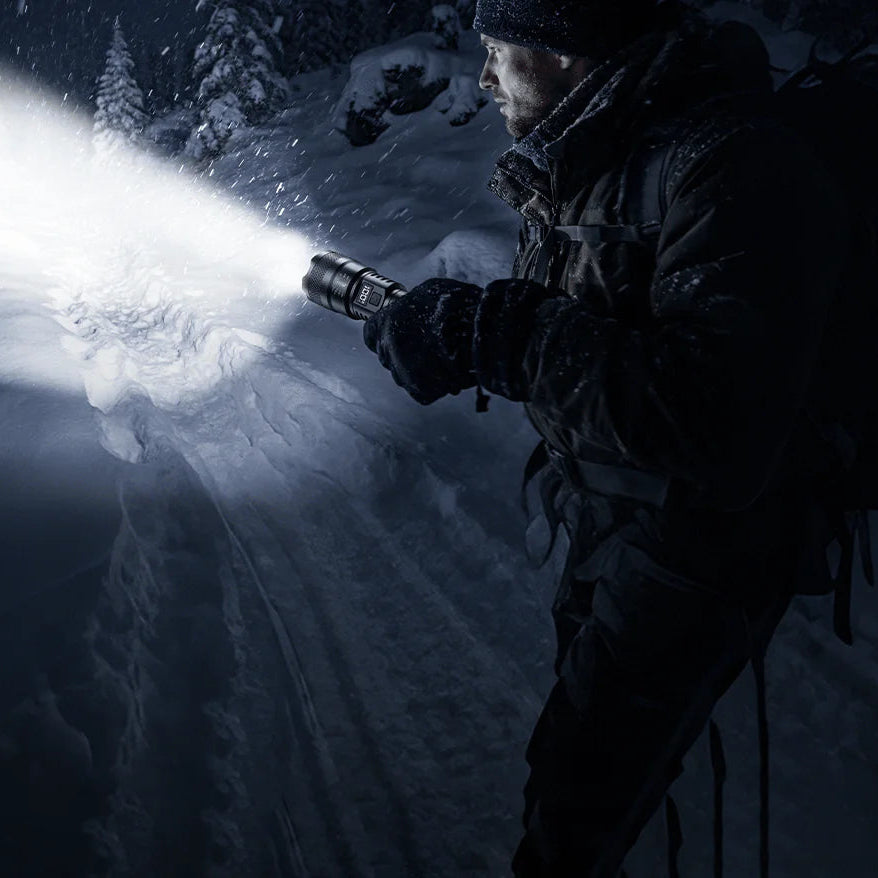 Linterna con zoom superbrillante impermeable