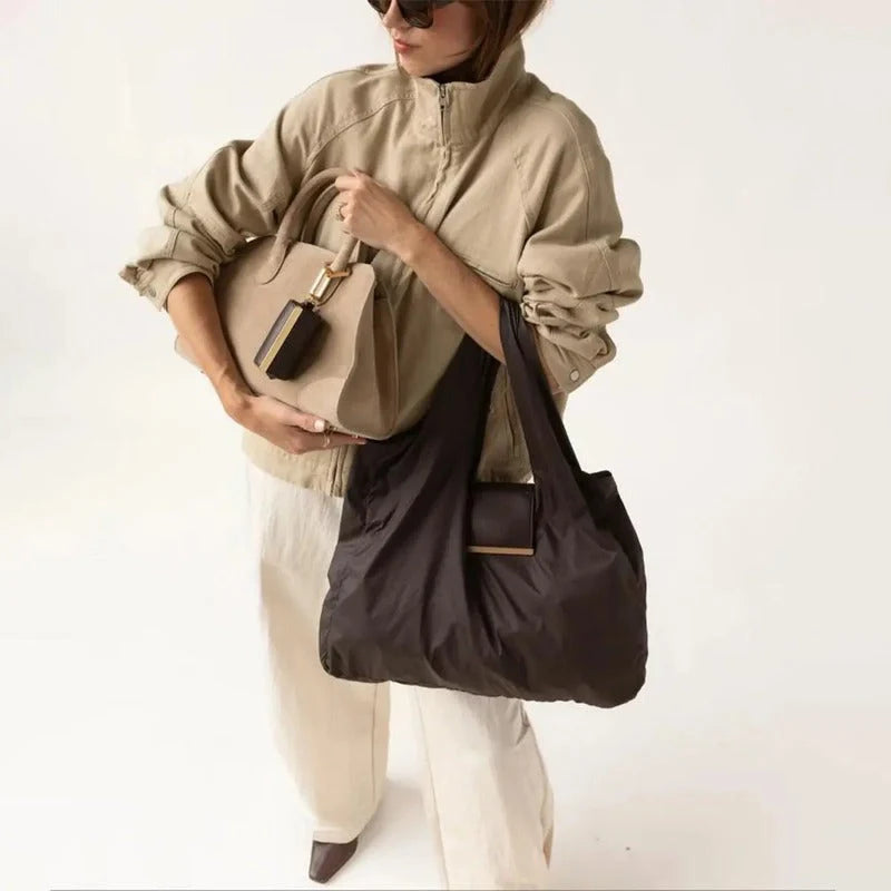 BOLSO LLAVERO DE MANO EXPANDIBLE